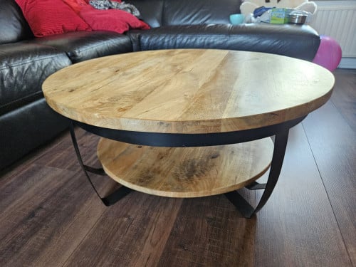 Mooie industriële mangohouten salontafel 90x43cm