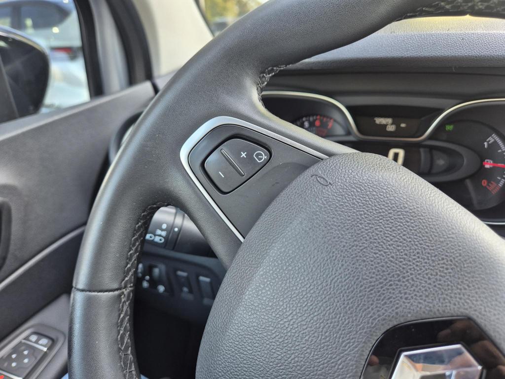 Renault Captur tce 90 limited trekhaak, p-sensoren, navigatie, bluetooth