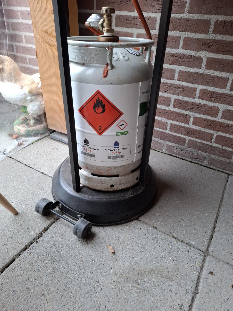 Teras verwarmer met gasfles