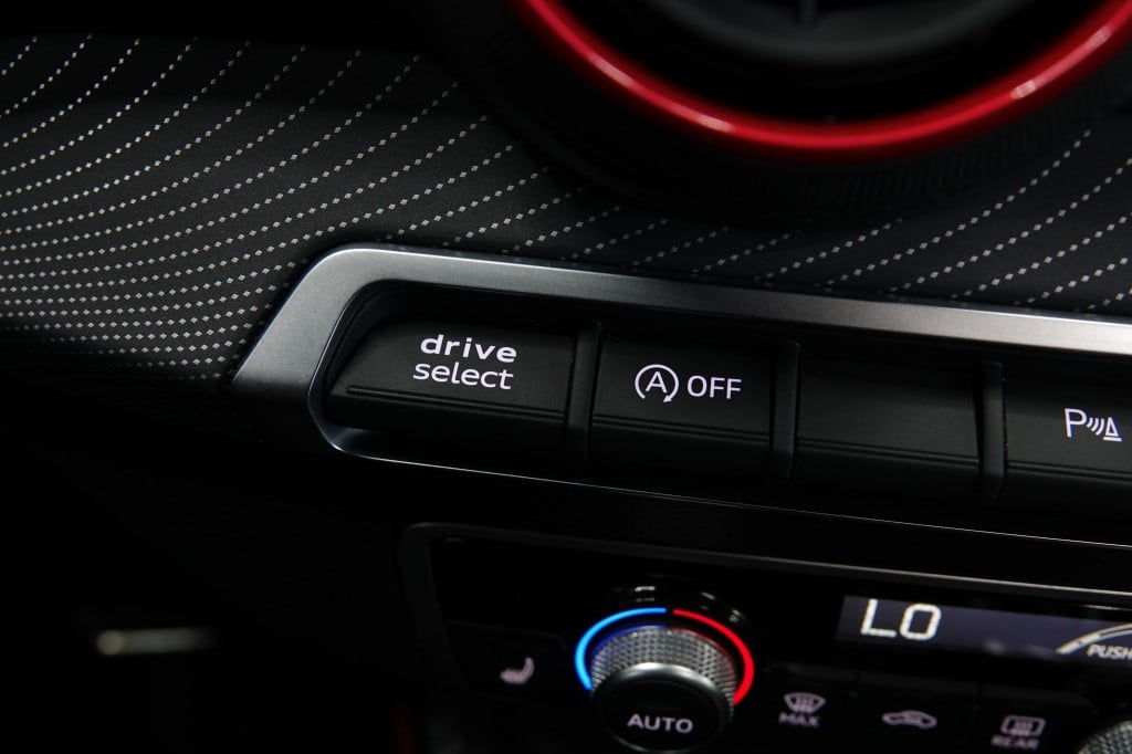 Audi Q2 sq2 2.0 tfsi quattro | 450 pk | pano | led | camera |