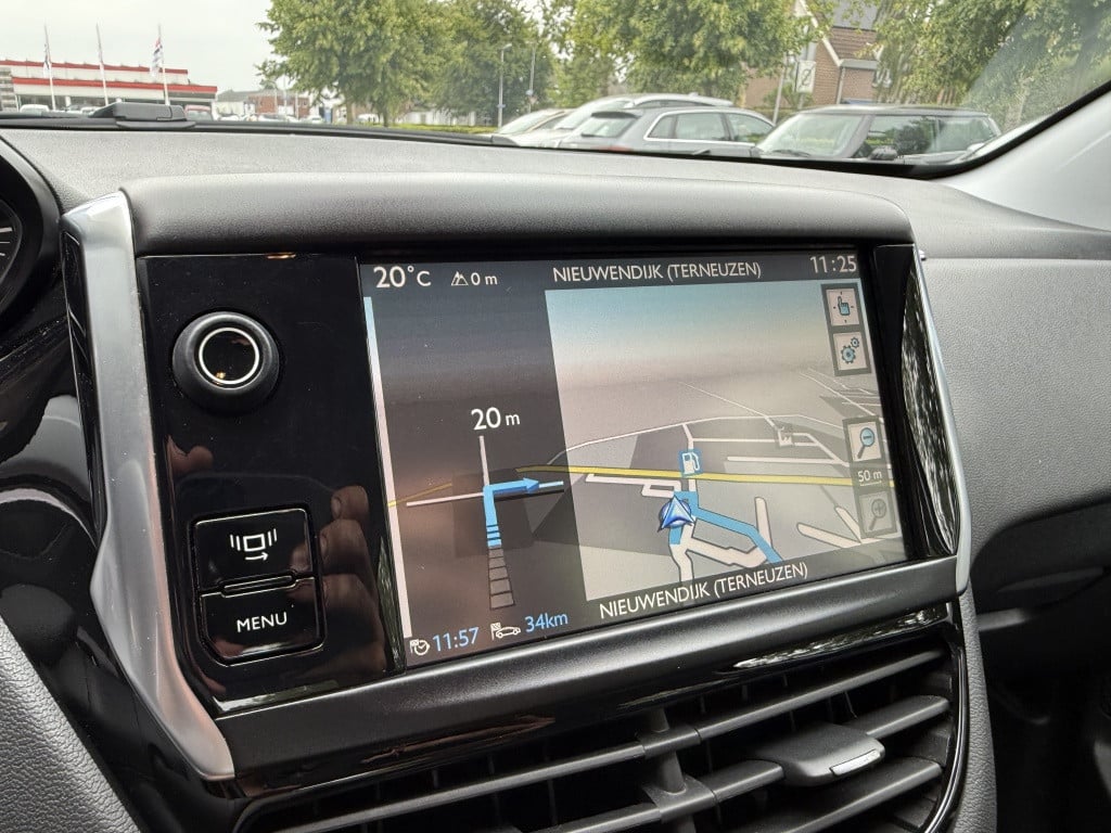 Peugeot 208 1.4 vti active