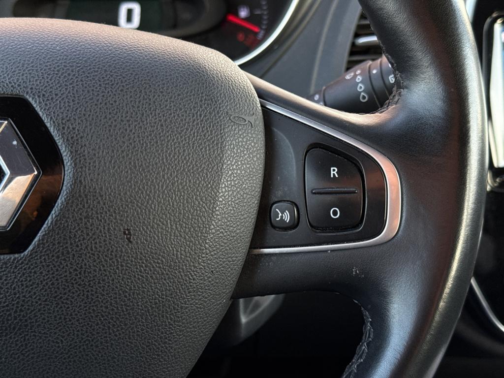 Renault Captur 0.9 tce intens | led | navi | camera | trekhaak | pdc | keyl