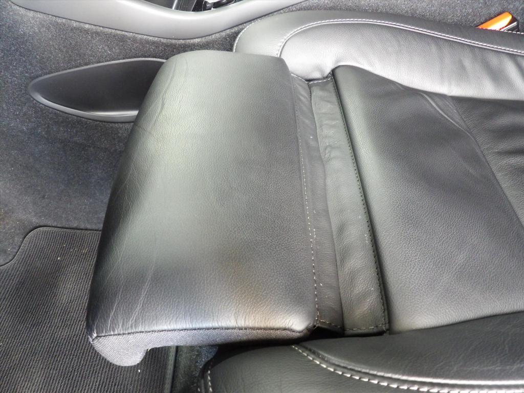 Volvo XC40 t5 plug-in hybrid 262pk aut plus dark