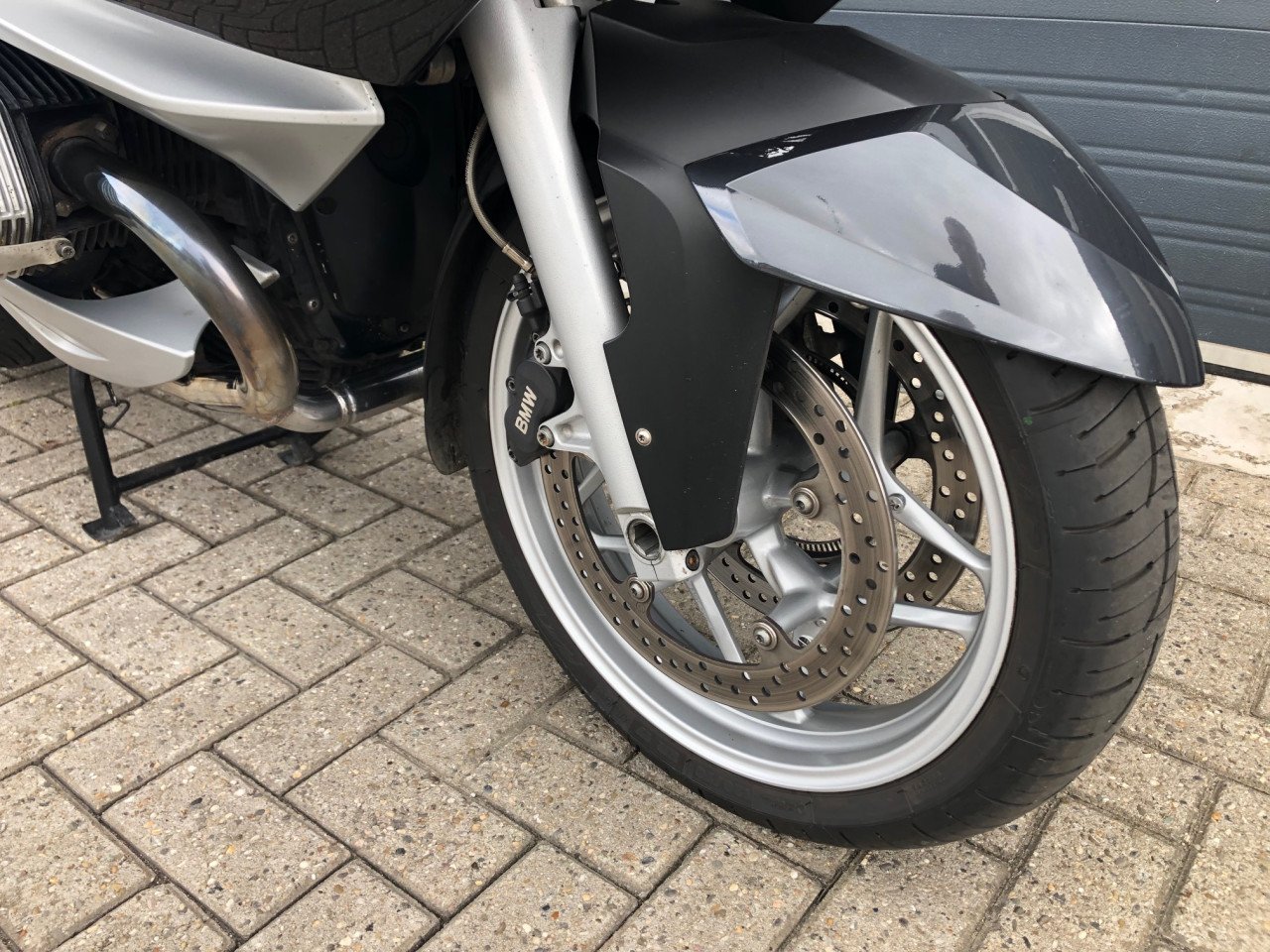 Zeer nette BMW R1200RT '05 met 112 dkm, cruisecontrol, CD, topkoffer €4250