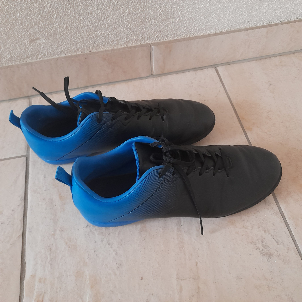 Gymschoenen maat 40 ( in goede staat )