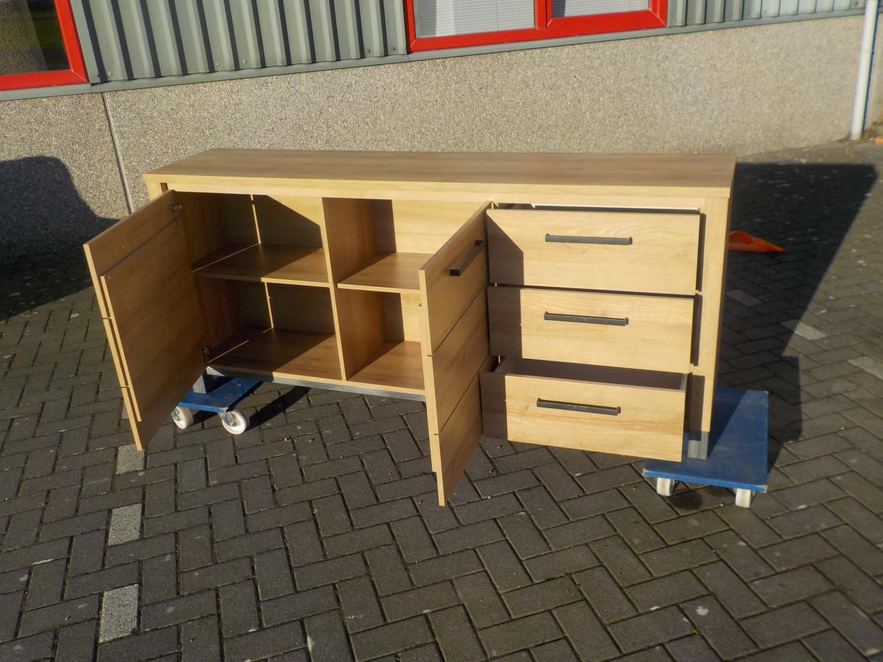 Mooie kwaliteit dressoir in zeer goede staat