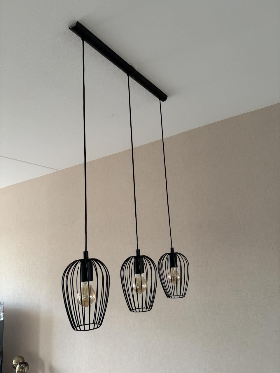 Hanglamp van Eglo met 3 lampenkappen