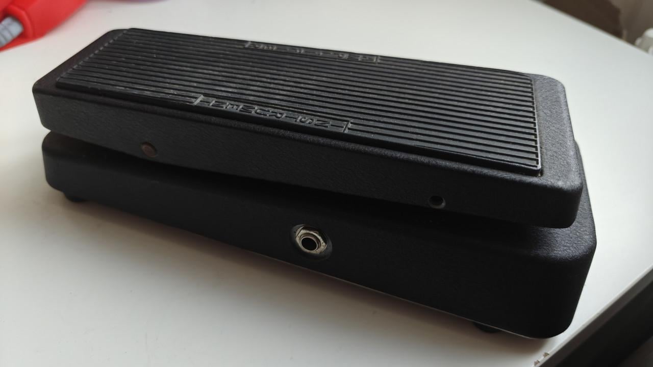 Dunlop Crybaby gcb95 (reparatie vereist)