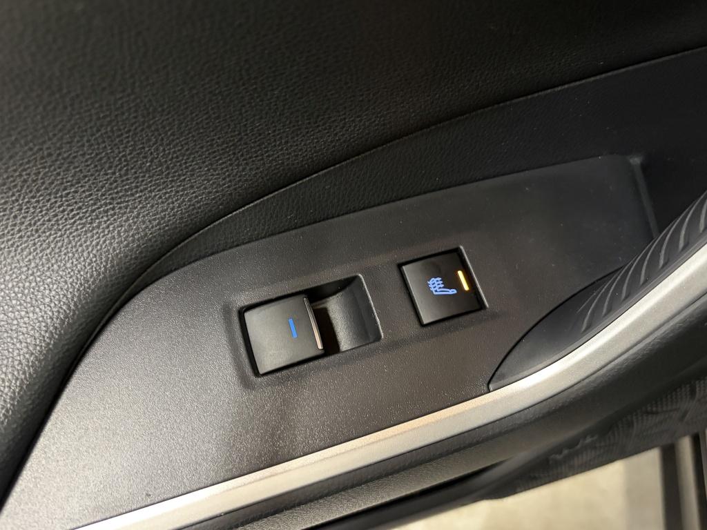 Toyota Rav4 2.5 plug-in hybrid awd executive bi-tone| 360camera| jbl| adap.