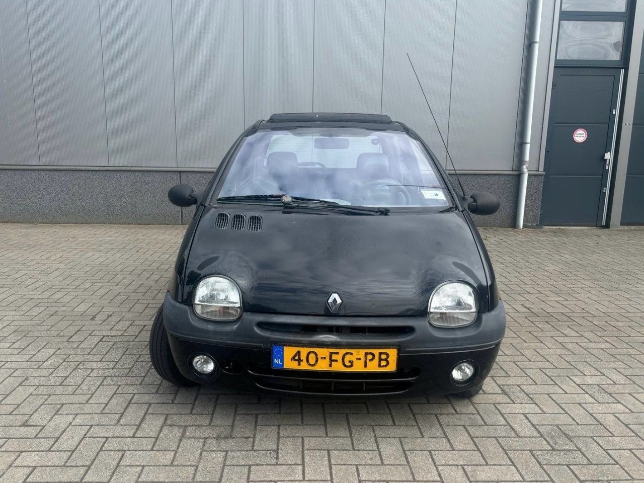 Renault Twingo 1.2 Comfort € 850 ,- apk:2026
