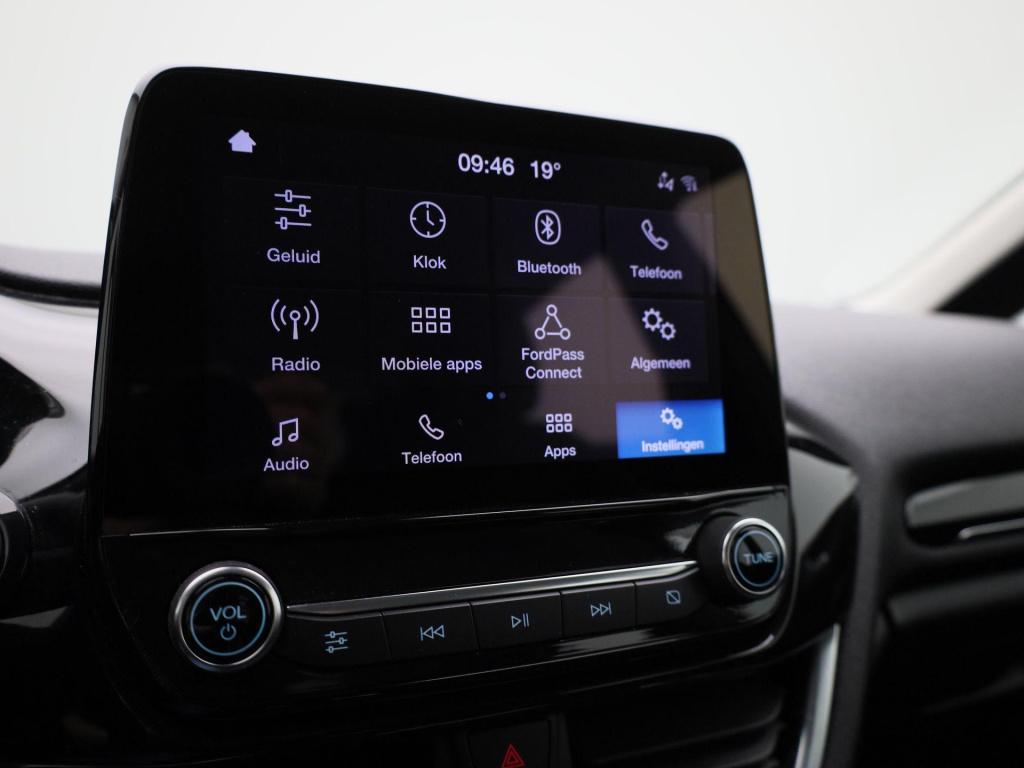 Ford Fiesta 1.0 ecoboost titanium | automaat | winterpack | stoel/stuur ver