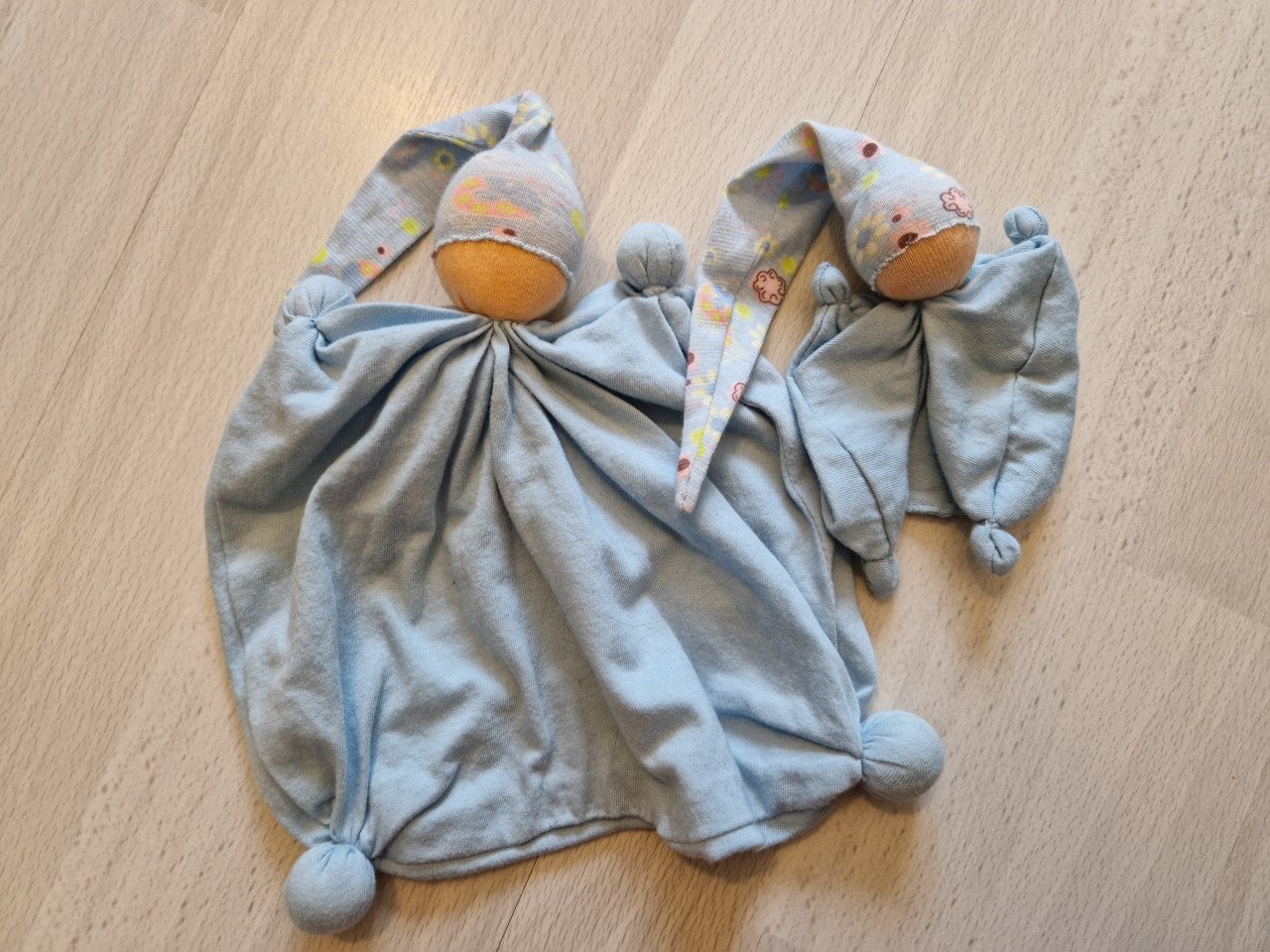Boxzak met babyspeelgoed