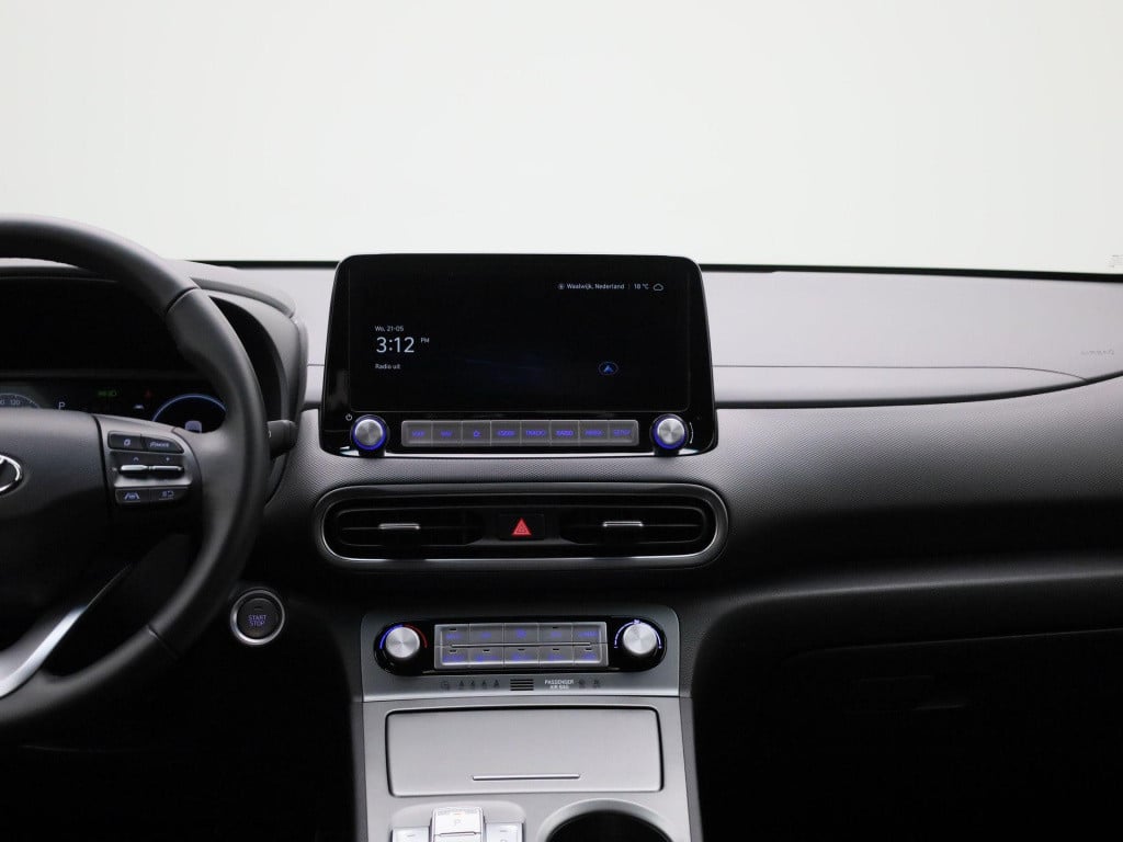 Hyundai Kona ev fashion 39 kwh