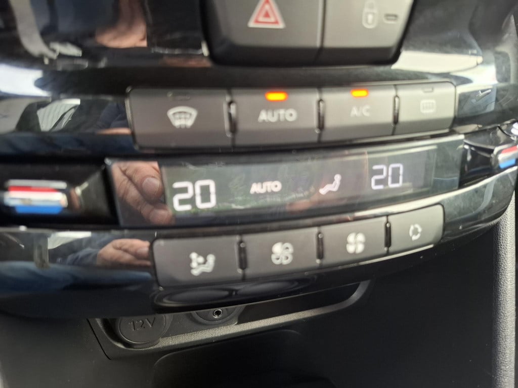 Peugeot 2008 suv 1.2 crossway nav/clima/trekhaak