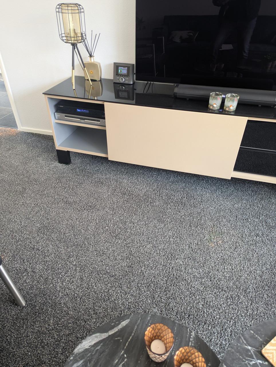 Dressette (kast) en TV-kast of hangpodium