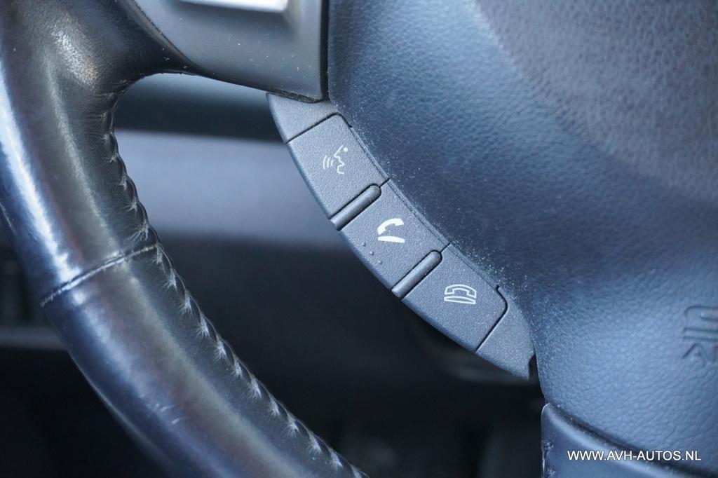 Mitsubishi Outlander 2.2 di-d instyle