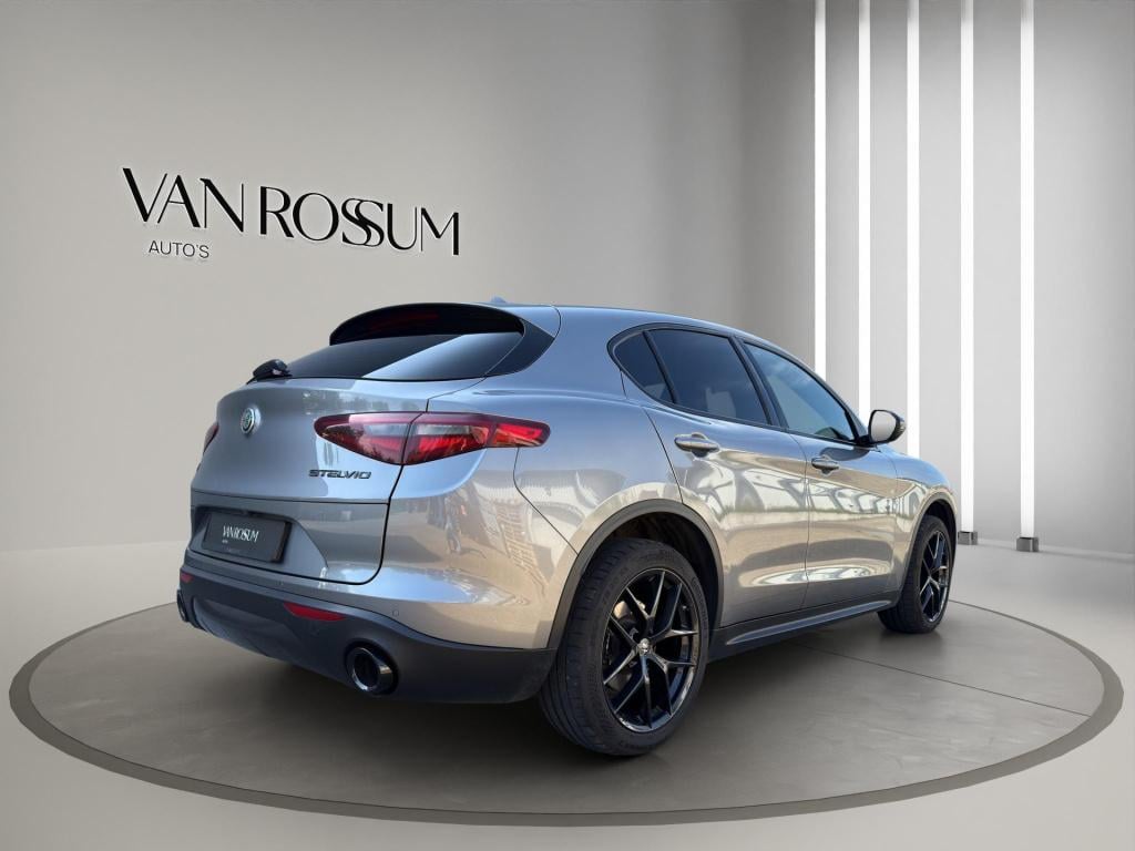 Alfa Romeo Stelvio 2.0 t awd super | 20" | camera | leder / sportstoelen | 