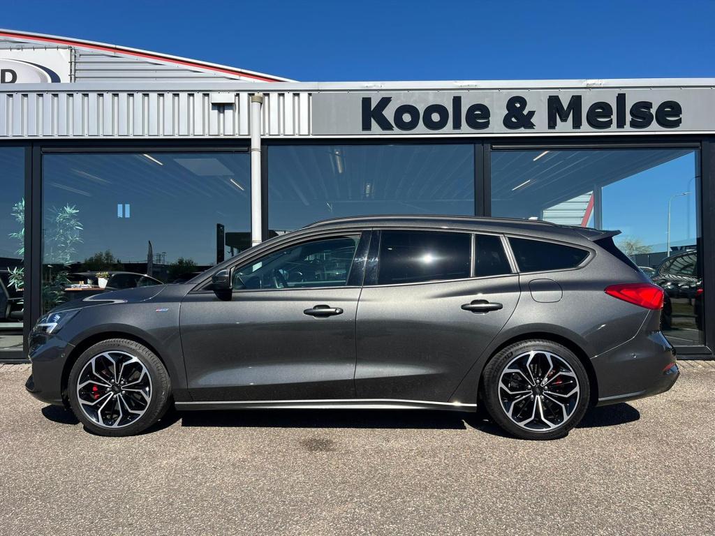 Ford Focus 1.0 ecoboost hybrid 155pk st line x | acc | trekhaak | carplay