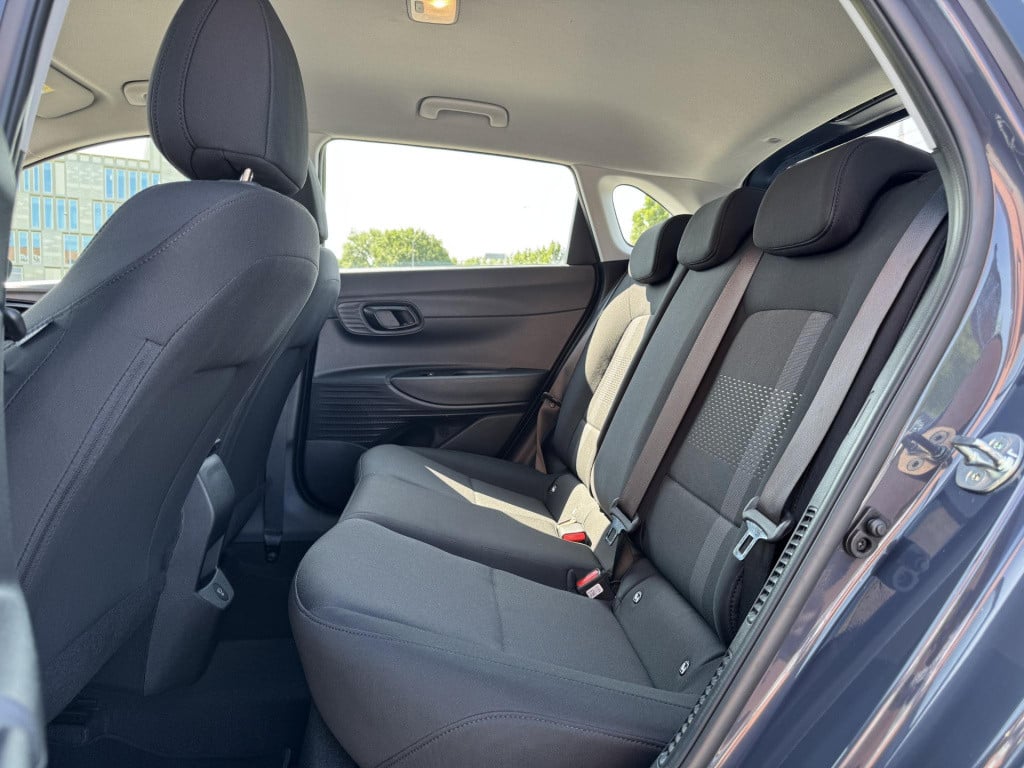 Hyundai I 20 1.0 t-gdi comfort smart nieuw model! | navigatie full-map | ca