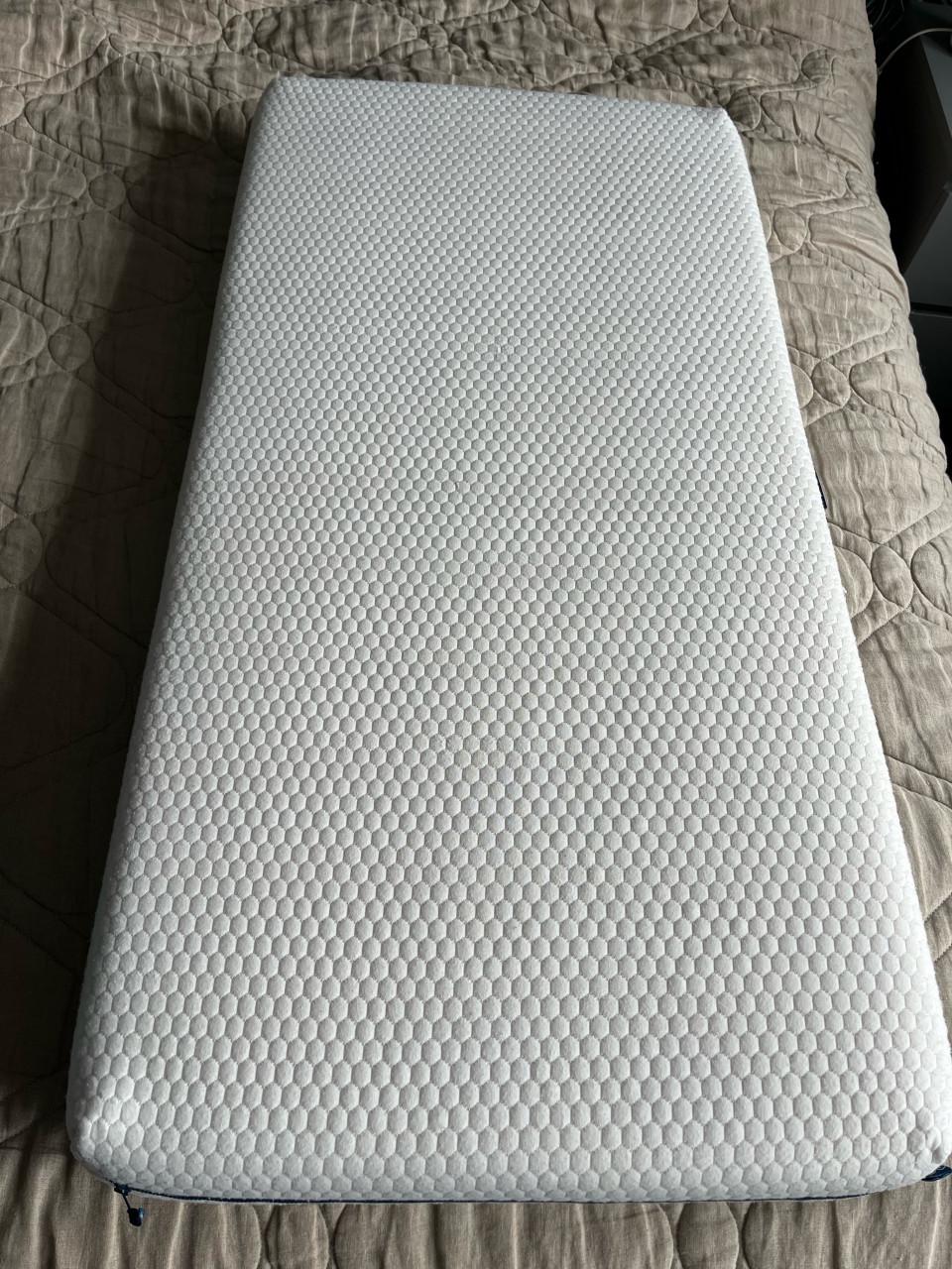 Aero sleep matras + 2 hoeslakens