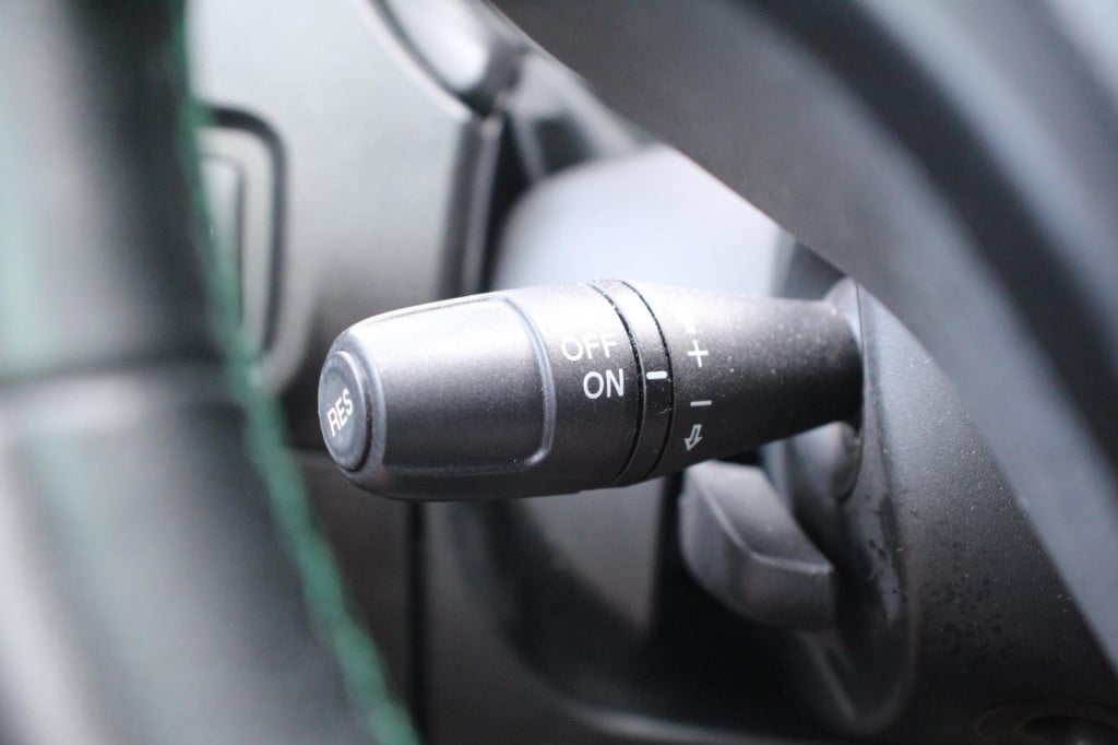 Alfa Romeo MiTo 0.9 twinair sportiva - leder - navi - pano - 18inch - org n