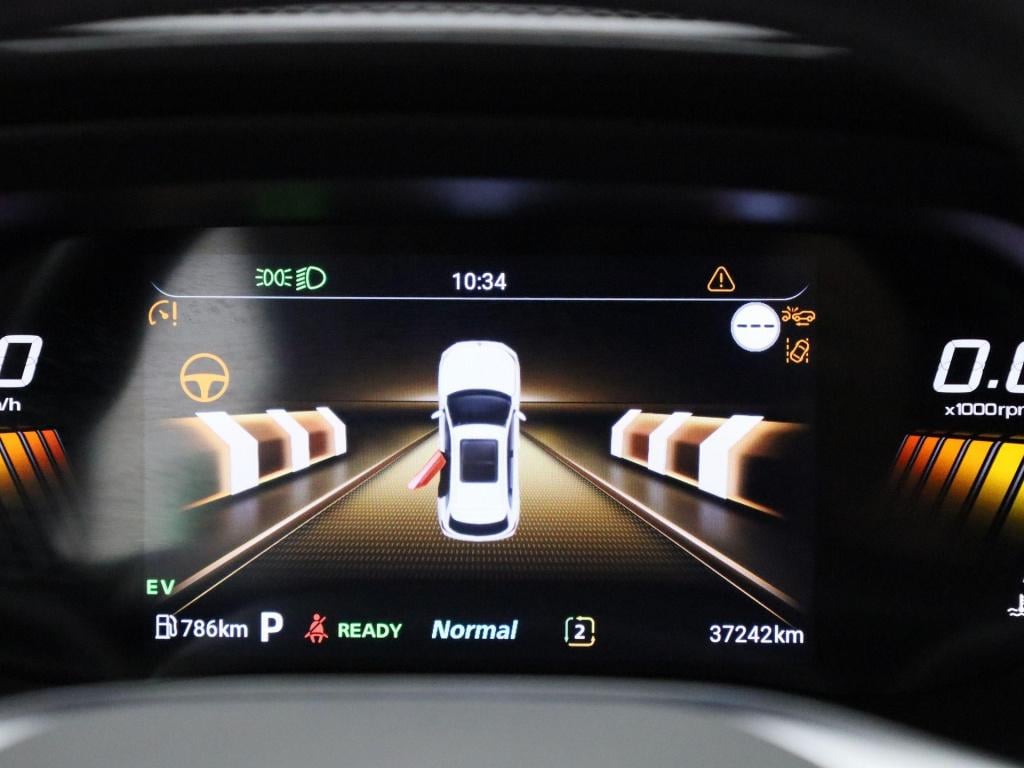 MG ZS mg hybrid+ 1.5 hybrid+ luxury