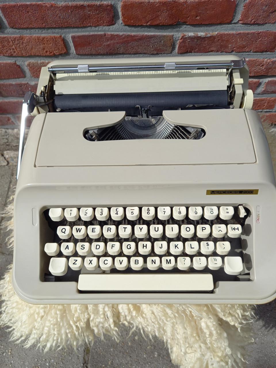 Typmachine