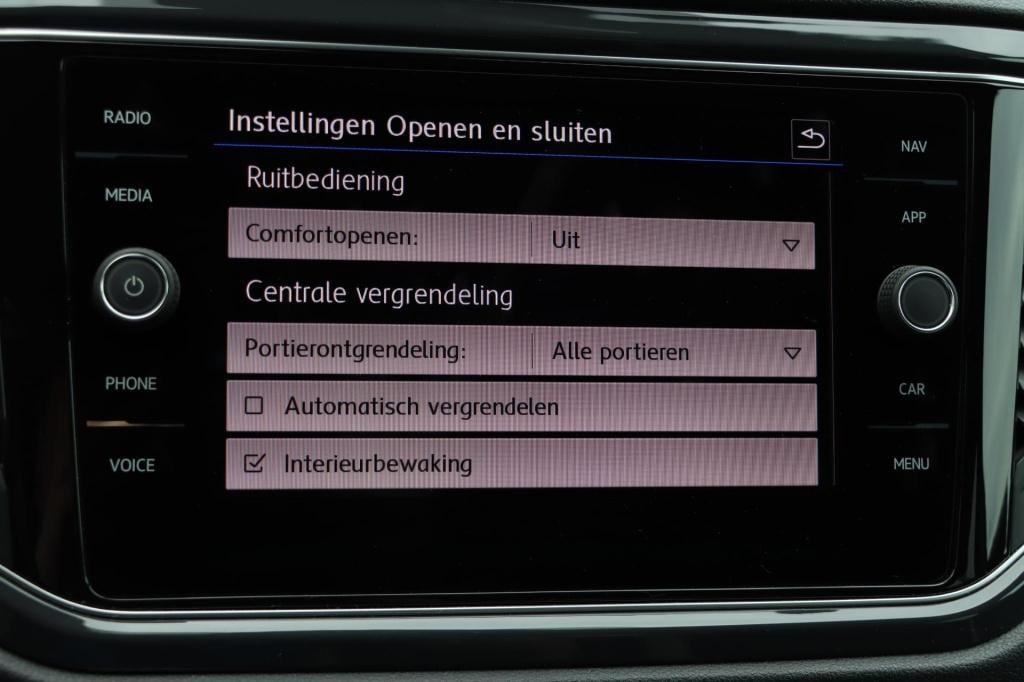Volkswagen T-roc 1.5 tsi sport 150pk