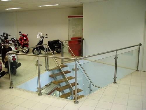 Stalen balustrades op maat – stijlvol, veilig en volledig naar wens