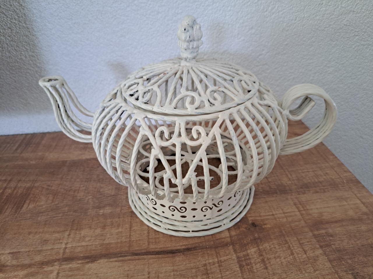 Leuke metaal wit geschilderde decoratie theepot