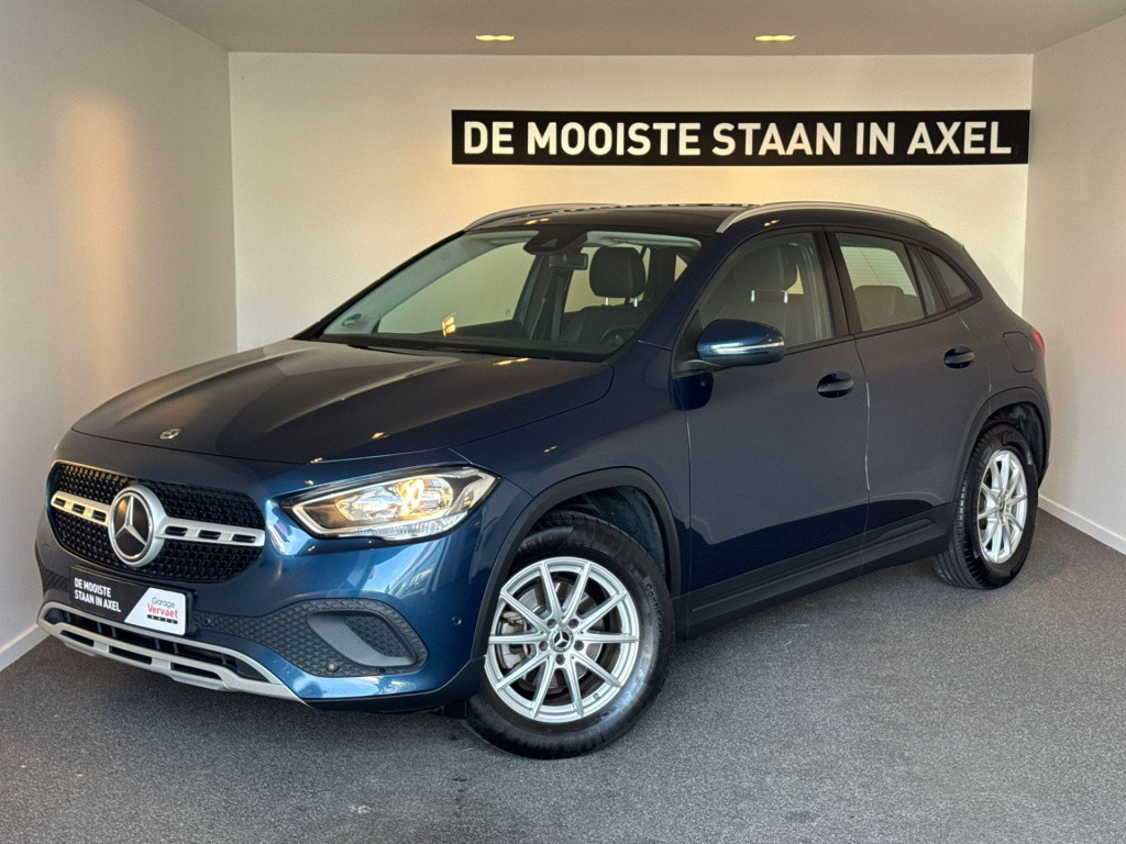 Mercedes-Benz Gla-klasse 180 business solution