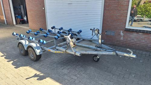 Trailer voor 2 waterscooters