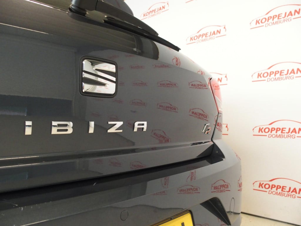 Seat Ibiza 1.0 tsi fr business intense nl auto, camera, appconnect, pdc, cr