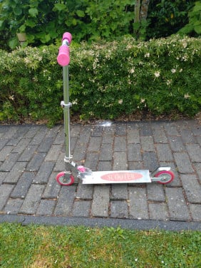 Kinder step.