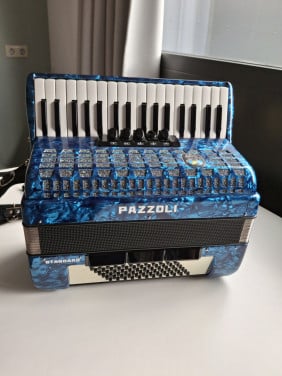 Accordeon 72 bas blauw
