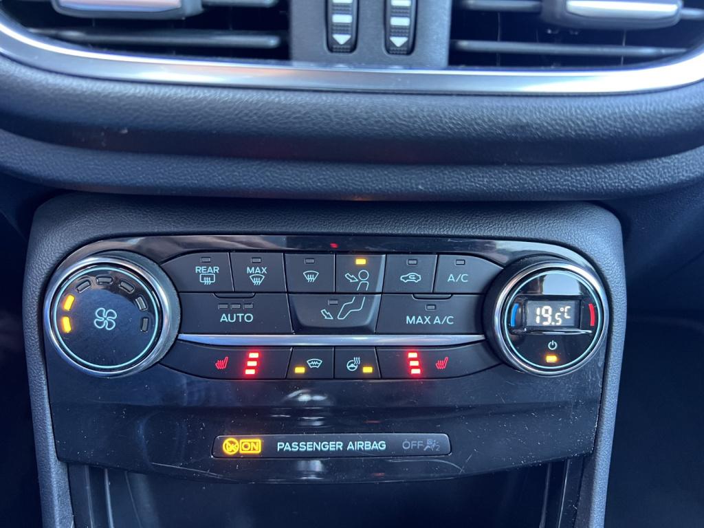 Ford Puma 1.0i ecoboost 125pk st-line , trekhaak , voorruitverwarming , sto