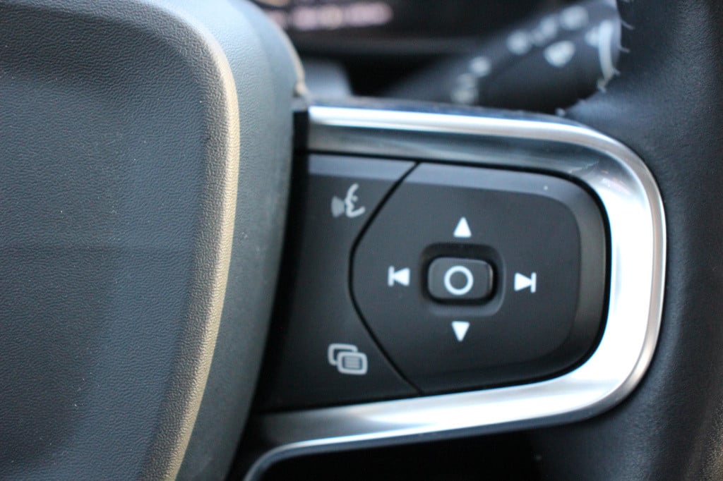 Volvo XC40 2.0 t4 inscription | 190pk | camera | el. trekhaak