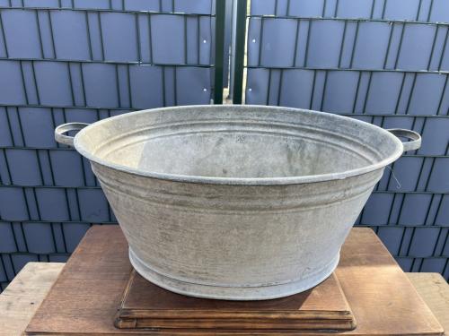 2 Grote wasteilen, metaal verzinkt