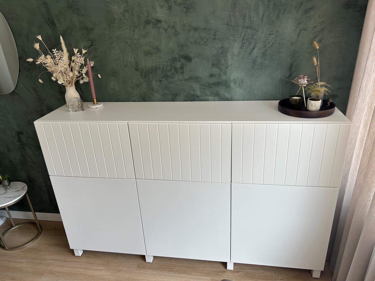 Te koop: Stijlvolle tweedehands dressoirkast – 180 cm breed.