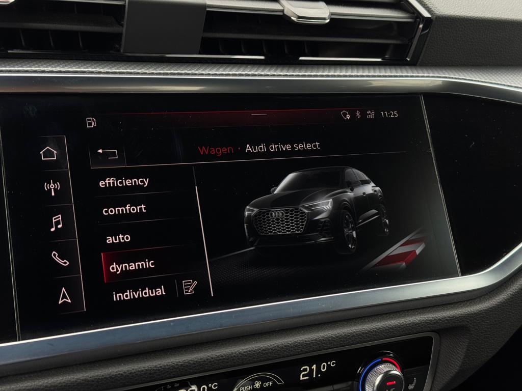 Audi Q3 sportback 35 tfsi s edition * panoramadak * 360 camera * trekhaak