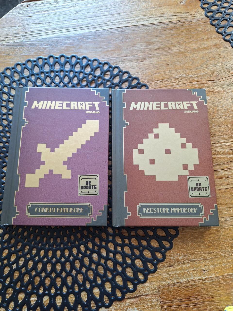 Minecraft boeken. Paul Soares, combat handboek en redstone handboek