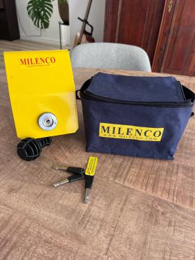 Milenco AL-KO 3004 koppelingsslot,  compleet met 3 sleutels en opbergtas