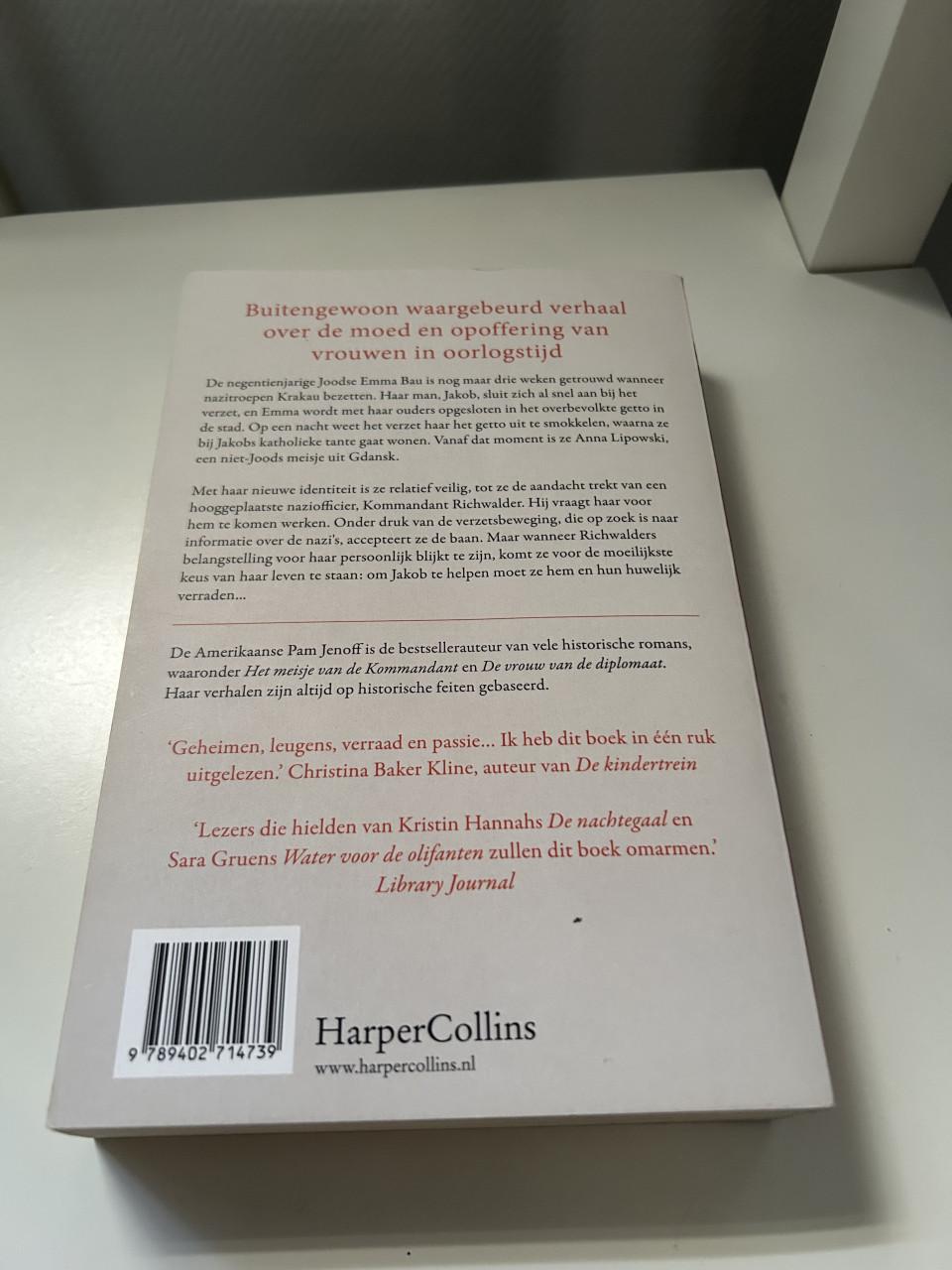 Pam Jenoff- Het meisje van de kommandant