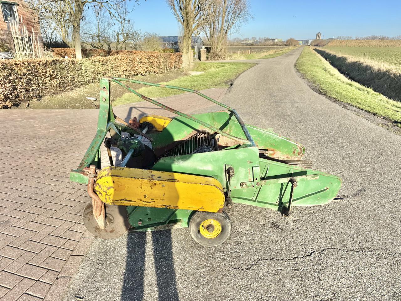 Thyregod 2-rijige voorraadrooier voor aardappels