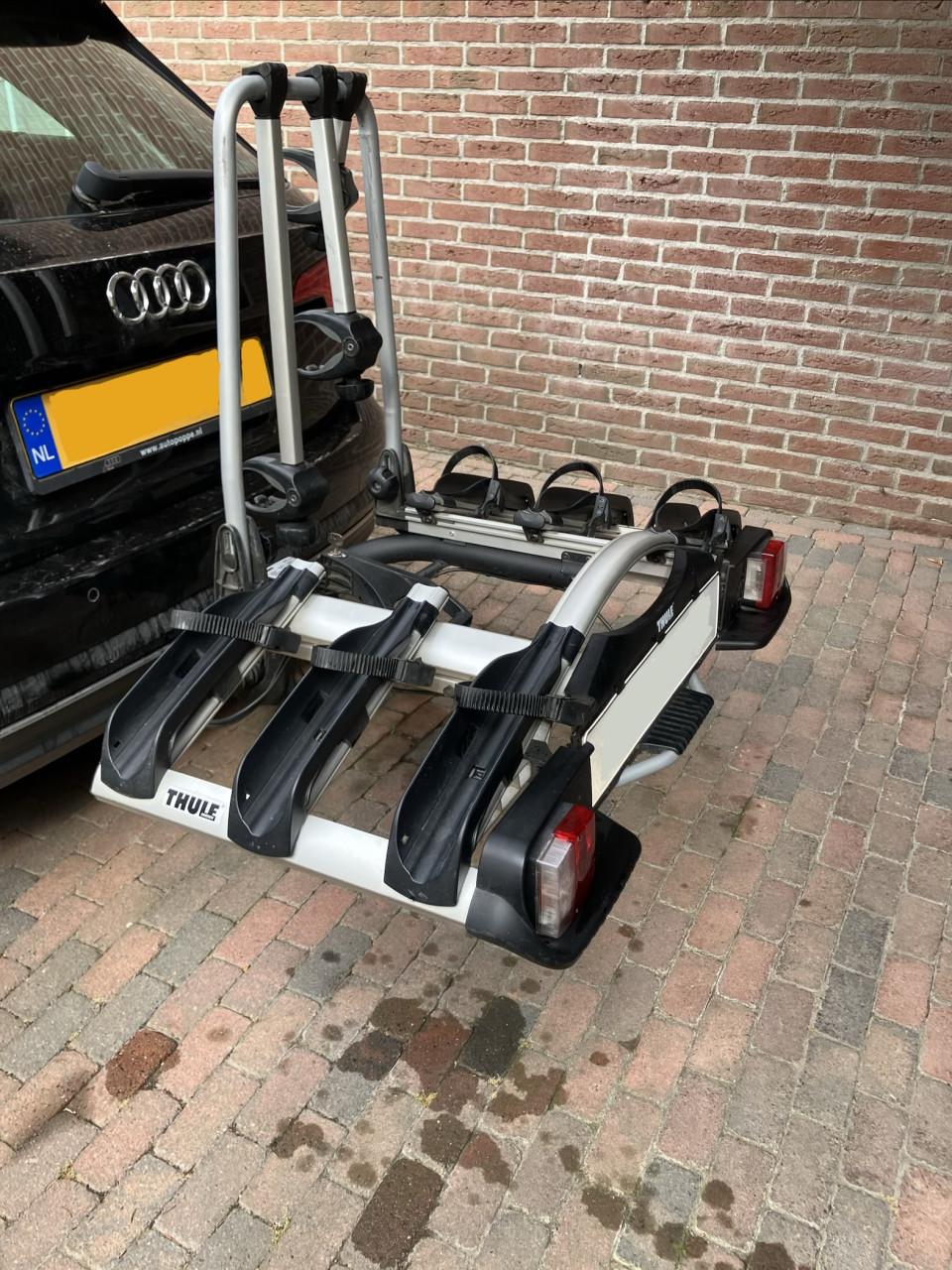 Thule Fietsendrager geschikt voor 3 fietsen
