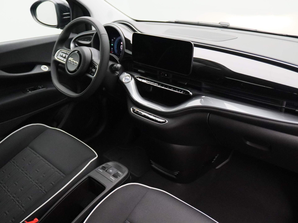 Fiat 500e 42 kwh | demonstratie model | carplay | cruise control | ecc | pd