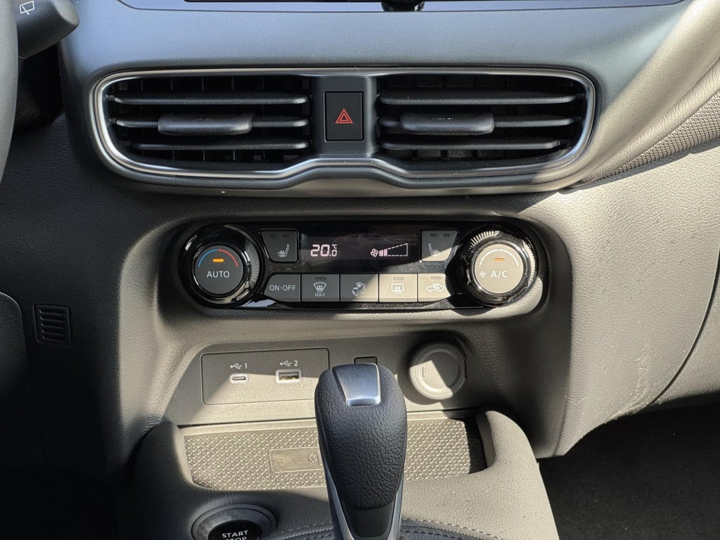 Nissan Juke 1.6 hybrid tekna sound + cold pack