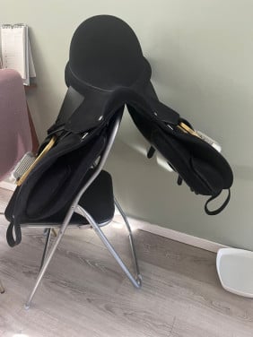 17.5 inch Wintec Zadel (veelzijdigheid)