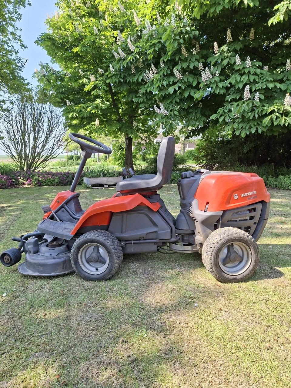 Husqvarna 112C5 frontzitmaaier gereserveerd