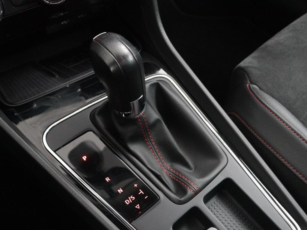Seat Leon st 2.0 tsi fr business intense | automaat | panoramadak | virtual